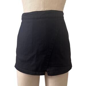 Color Swatch Black Skort Size S
